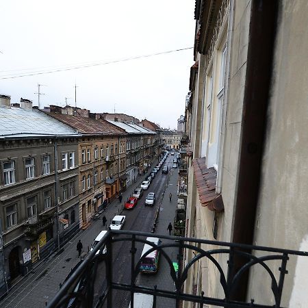 The Historical Family Nest In City Centre Lviv Exterior foto