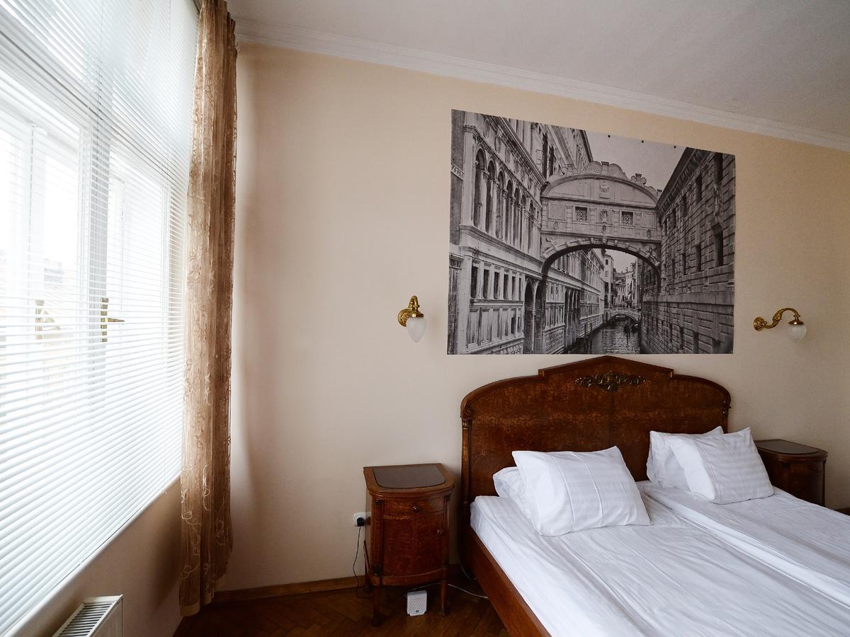 The Historical Family Nest In City Centre Lviv Exterior foto